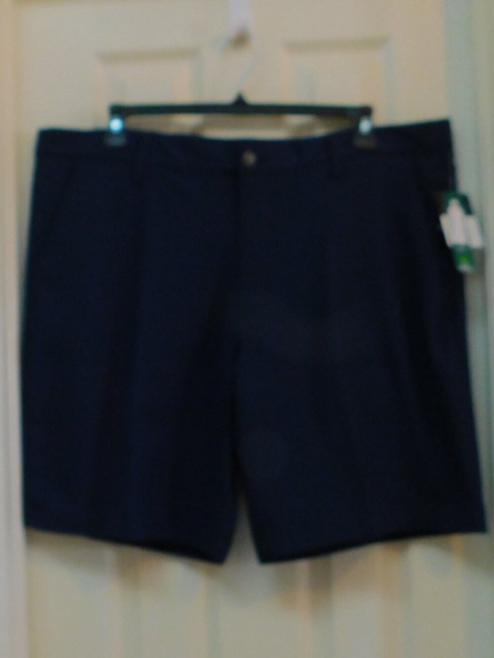 SWISS TECH Mens Performance Shorts Golf Flat Front Deep Pockets Blue Size 42